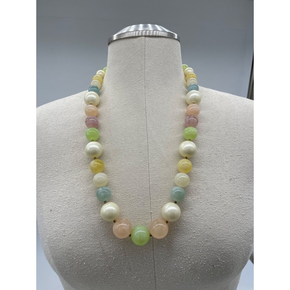 Vintage Bubblegum beaded  Statement Necklace, Soft tone Beaded Necklace, Chunky